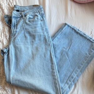 American Eagle Outfitters Light Wash Straight Leg Jeans